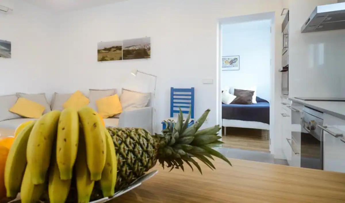 Apartamento Con Terraza Vistas Al Mar. コニル・デ・ラ・フロンテラ エクステリア 写真