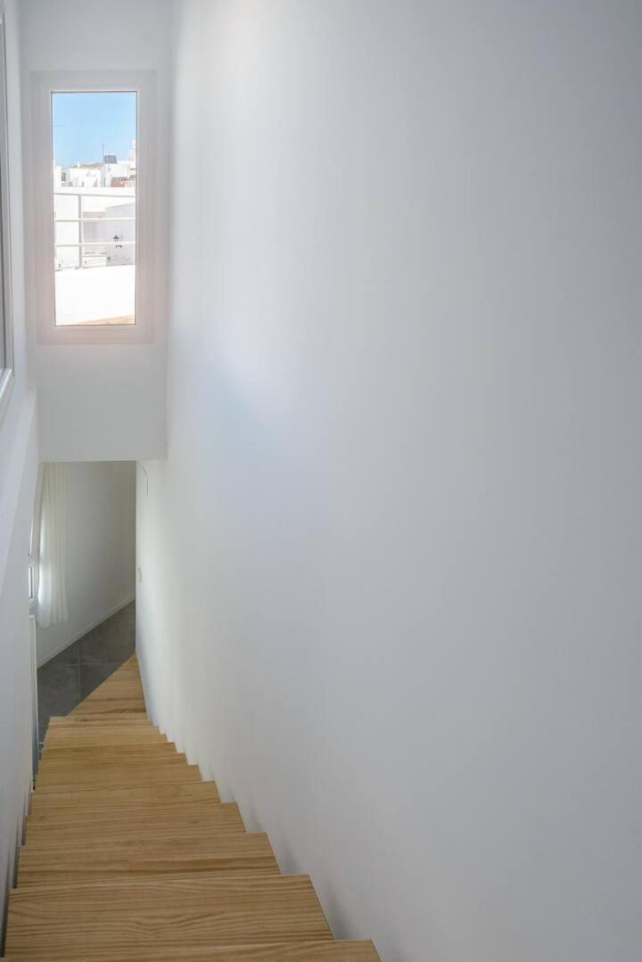 Apartamento Con Terraza Vistas Al Mar. コニル・デ・ラ・フロンテラ エクステリア 写真